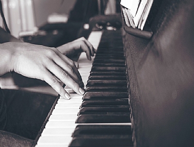 Con Forza: Concierto de Oboe y Piano Con Forza: Concierto de Oboe y Piano