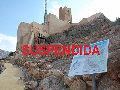 ATENCIÓN, CANCELADA--> VISITA GUIADA: ENCUENTROS EN EL CASTILLO - Español ATENCIÓN, CANCELADA--> VISITA GUIADA: ENCUENTROS EN EL CASTILLO - Español