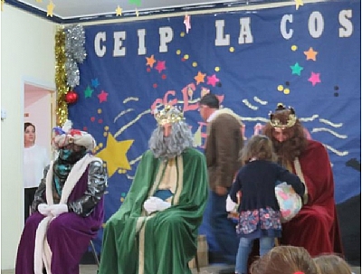 NAVIDAD EN LA COSTERA: Visita de los Reyes Magos NAVIDAD EN LA COSTERA: Visita de los Reyes Magos