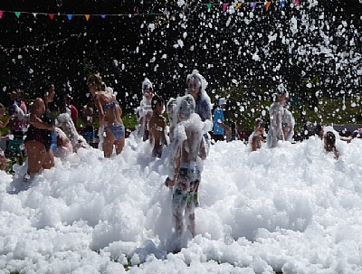 FIESTAS DE GEBAS 2018: Fiesta de la Espuma y del Agua FIESTAS DE GEBAS 2018: Fiesta de la Espuma y del Agua