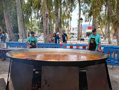 MAYOS 2019: Paella gigante MAYOS 2019: Paella gigante