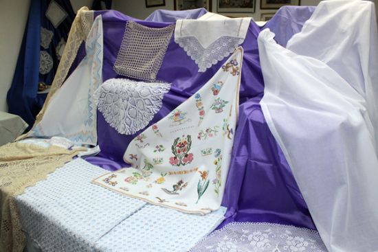 FERIA 2023: EXPOSICIÓN DE TRABAJOS MANUALES Y ARTESANÍA DE LA ASOCIACIÓN CULTURAL SAN LÁZARO