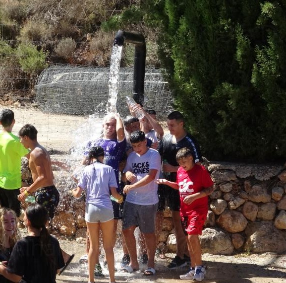 FIESTAS DE EL BERRO 2025: ¡Come to refresh you at El Chorro!
