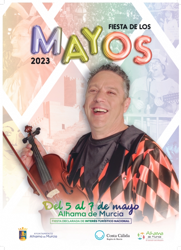 MAYOS 2023: REPARTO DEL PIN DE LA FIESTA DE LOS MAYOS  - 1
