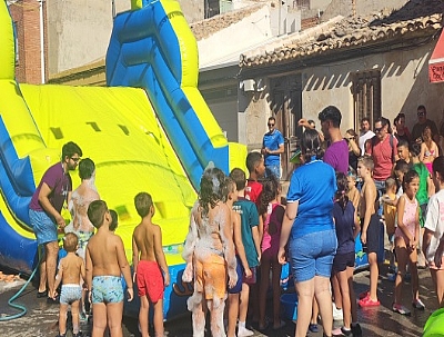 FIESTAS DEL BARRIO: Tarde de Juegos Tradicionales del Barrio