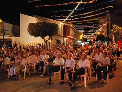 FIESTAS DEL BARRIO: NOCHE DE CONCIERTOS