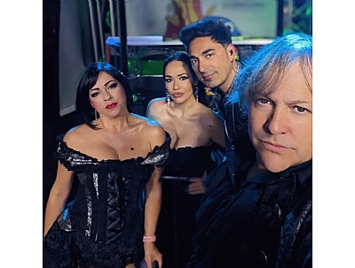 FIESTAS DE EL BERRO 2025: Actuación de La Década de tu Vida