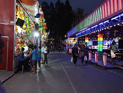 FERIA 2025: Encendido del RECINTO FERIAL Nueva Espuña