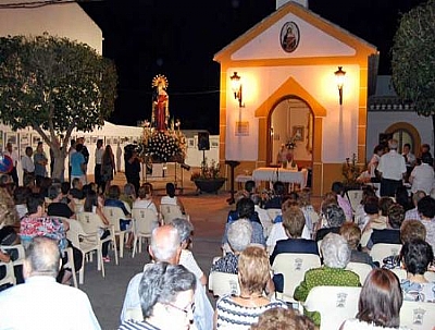 FIESTAS DEL BARRIO: Santa Misa en honor a la VIRGEN DE LOS DOLORES