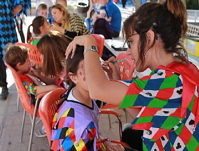MAYOS 2025: Taller de MAQUILLAJE DE CORREMAYOS Y GLOBOFLEXIA para niños MAYOS 2025: Taller de MAQUILLAJE DE CORREMAYOS Y GLOBOFLEXIA para niños
