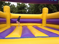 FIESTAS DE LA COSTERA 2025: Children entertainment and bouncy Castle